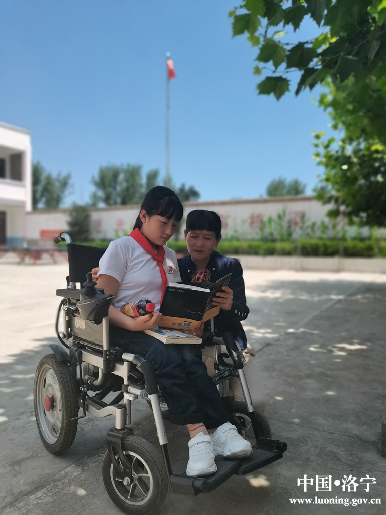 图三